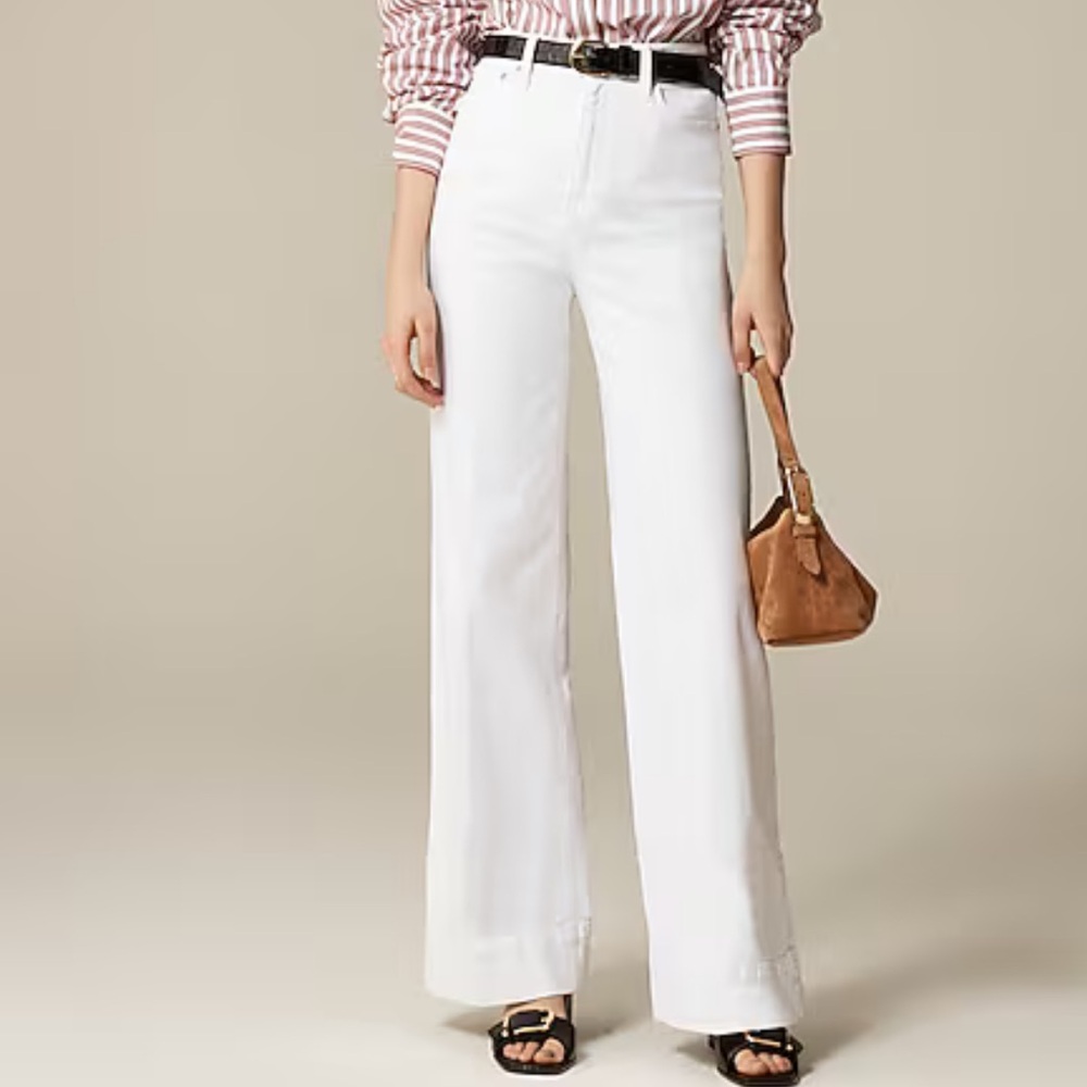 NWT J Crew Women's Crisp White Flare Jeans, size 27